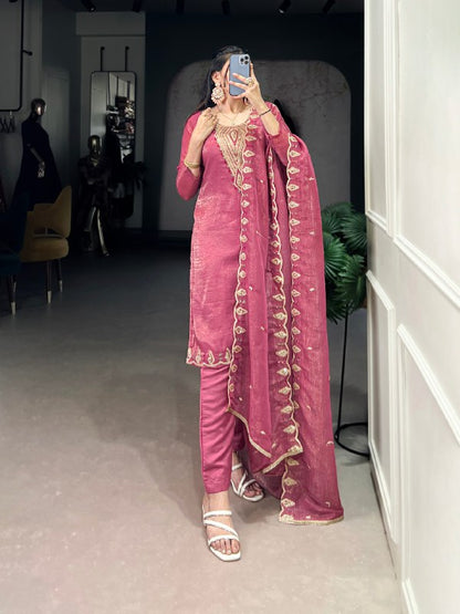 Gulaabi Noor A Rosy Radiance in Handcrafted Threadwork Suit Set