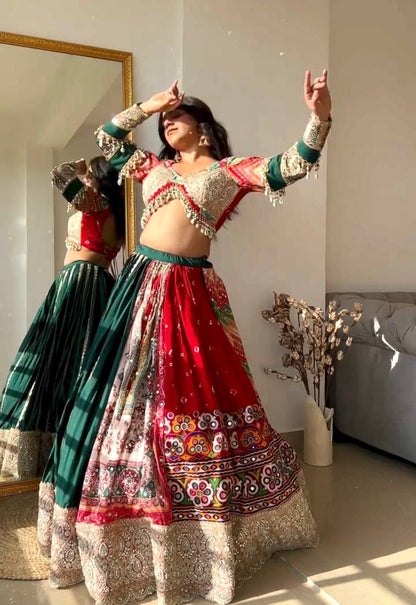 NAVRATRI SPECIAL BEAUTIFUL DESIGNER PRINTED LAHENGA CHOLI