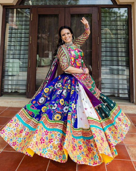 Rang Rasiya Royale Twirl Bold Embroidered Borders Choli