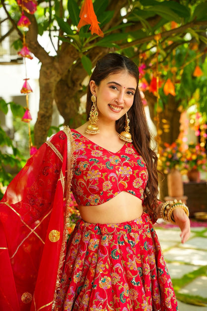 Divynaar Heavy Lehenga Set