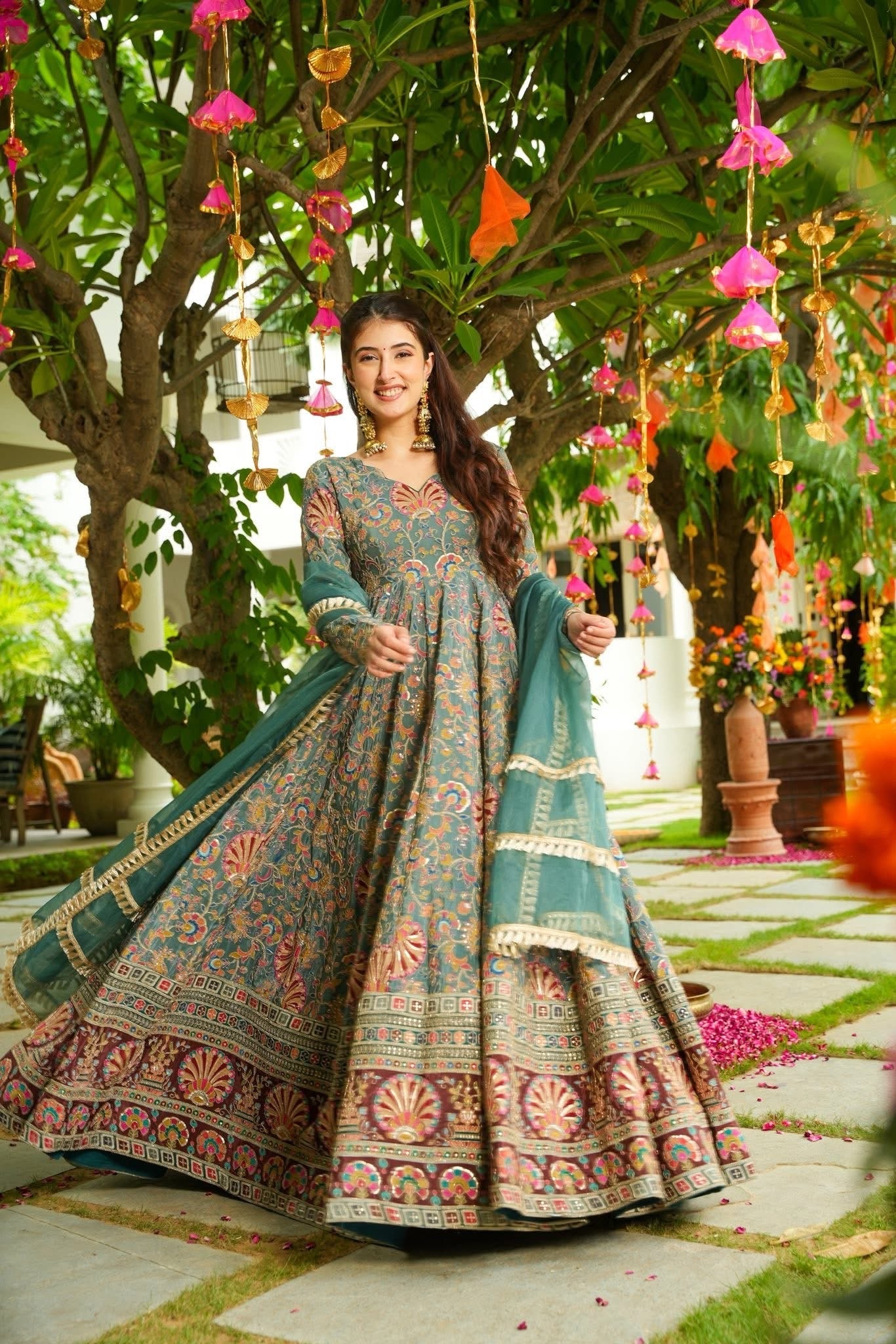 Calista Embroidered Heavy Maxi Set