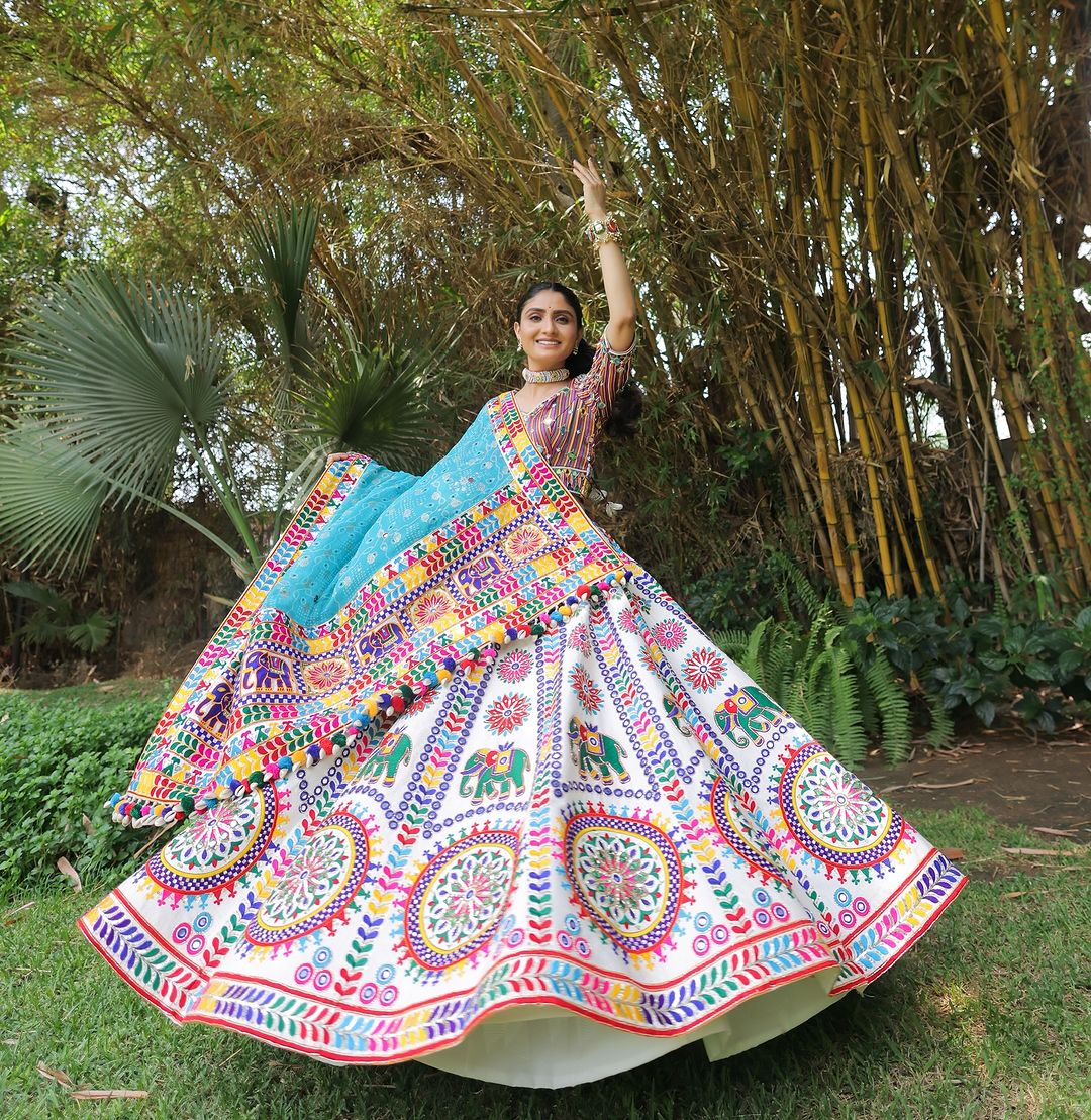 Astha Navratri Special  Fancy Print With Mirror Work Lehenga Choli