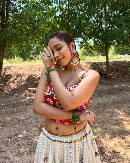 Vibrant Navratri Lehenga: Traditional Elegance with a Modern Twist