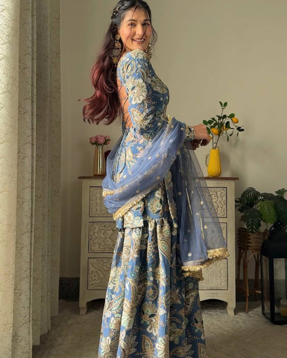 Nazneen Noor Radiance and beauty in every piece